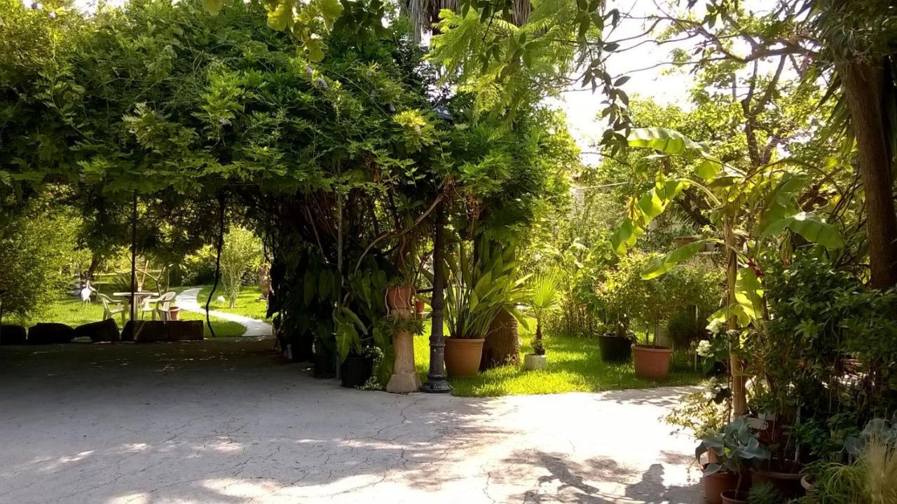 Appartement Baha-Ammes à Svoronata Extérieur photo