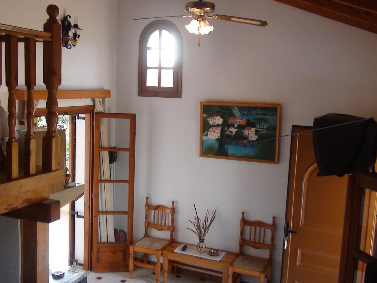 Appartement Baha-Ammes à Svoronata Extérieur photo